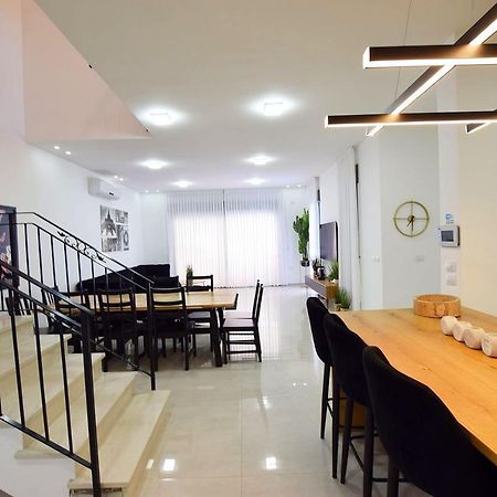 אמה וילה ריזורט Villa Hadera Eksteriør bilde