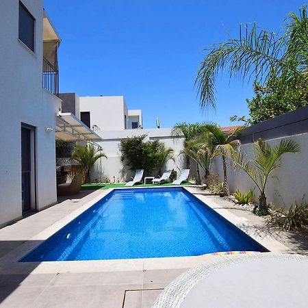 אמה וילה ריזורט Villa Hadera Eksteriør bilde