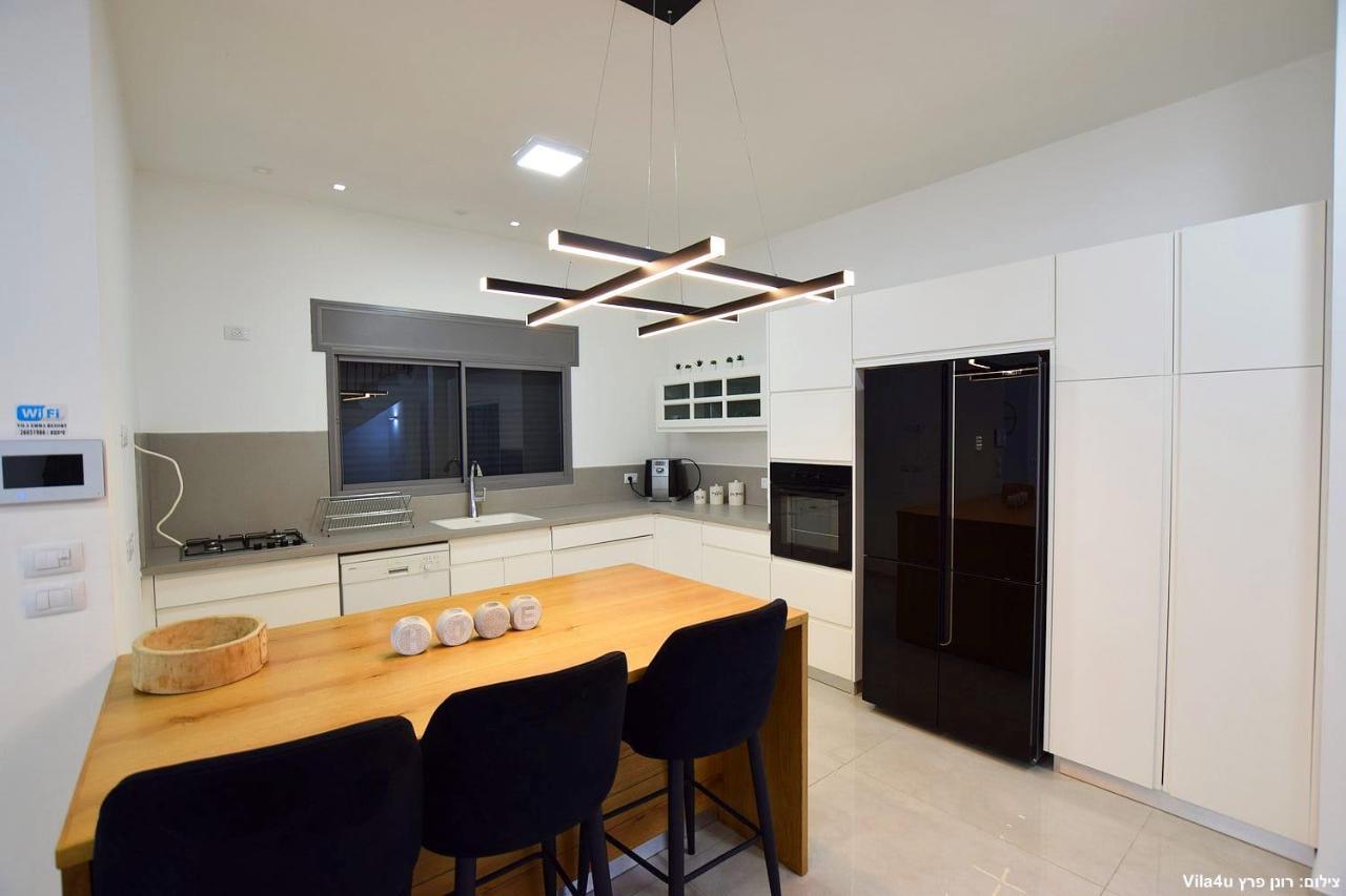 אמה וילה ריזורט Villa Hadera Eksteriør bilde
